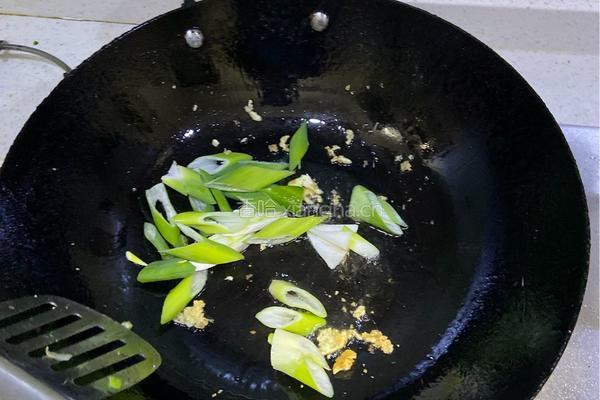 大葱炒豆腐的做法图解4