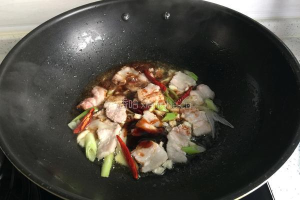 茶树菇炒五花肉的做法图解6