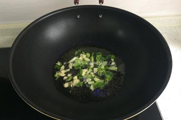 尖椒拆骨肉的做法图解5