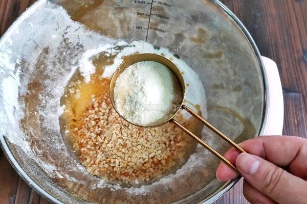 奶香花生酥饼的做法图解3