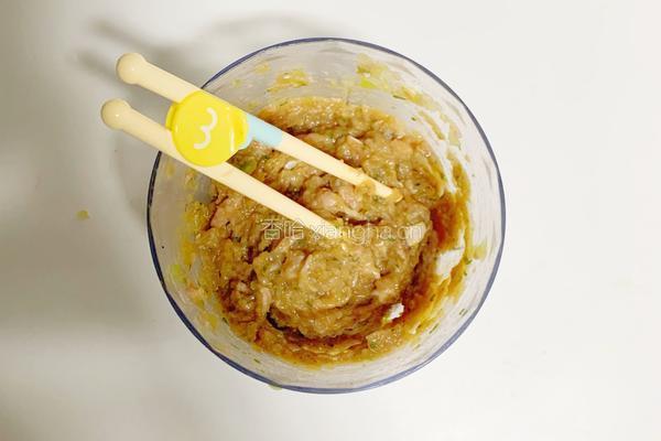 1岁➕宝宝辅食:好吃的牛肉饺的做法图解8