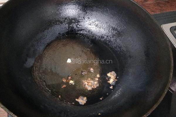 蒜苗炒萝卜丝的做法图解3