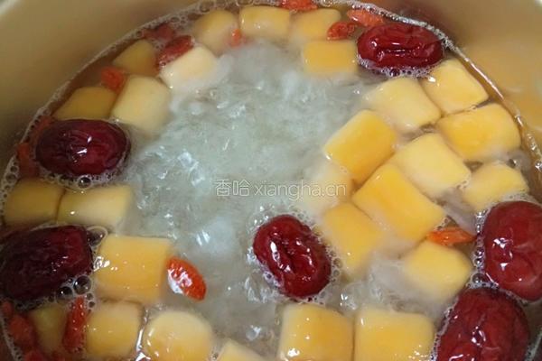 芋圆红枣银耳羹的做法图解5
