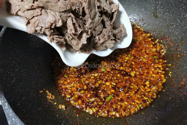 牛肉煨黄豆的做法图解10