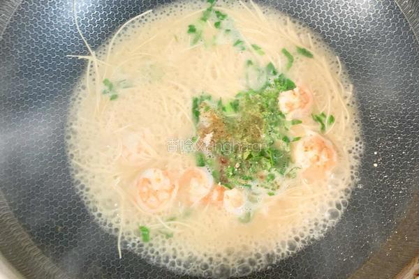 一岁宝宝辅食：虾油面（超级鲜）的做法图解9