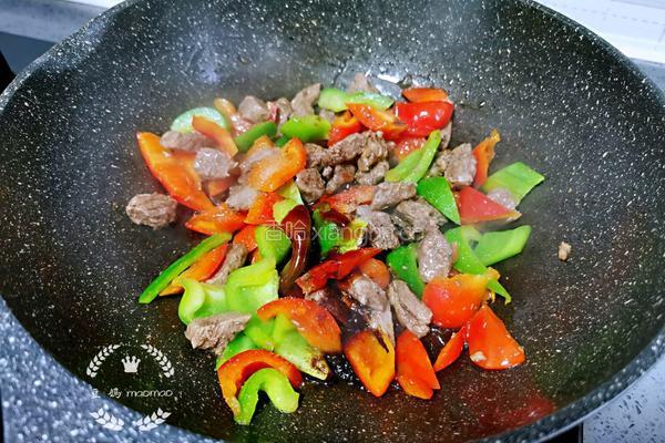 彩椒炒牛肉的做法图解7