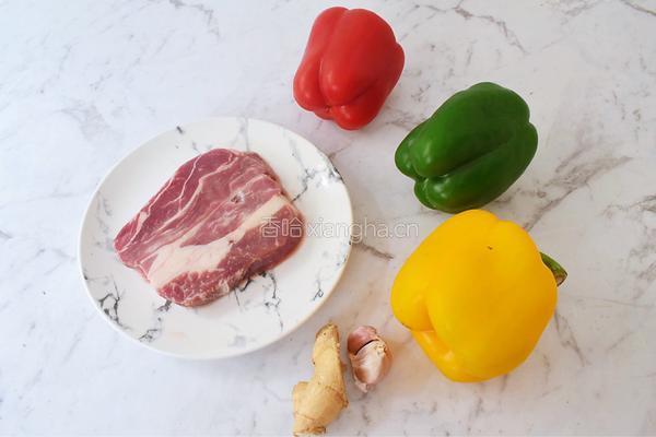 彩椒炒牛肉的做法图解1