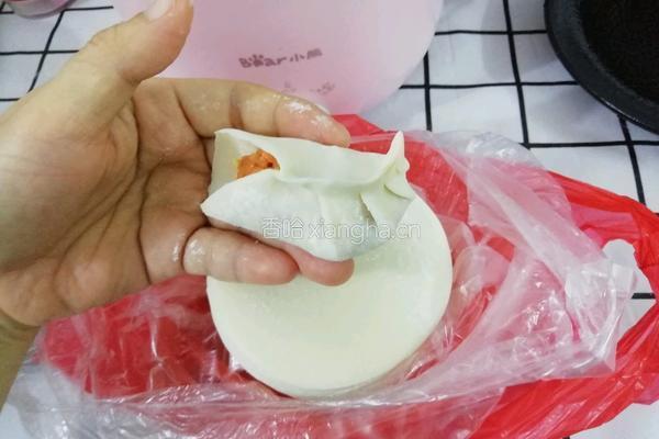 胡萝卜玉米猪肉饺的做法图解9
