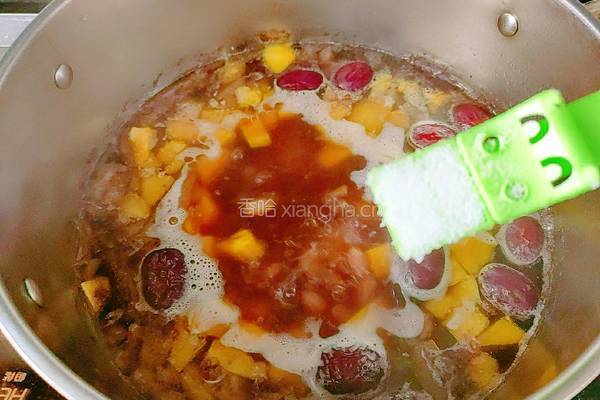 木瓜大脚菌椰汁鸭肉汤的做法图解13