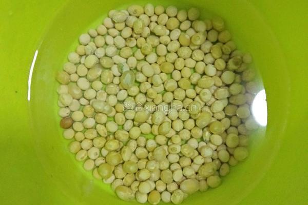 红枣豆浆的做法图解1