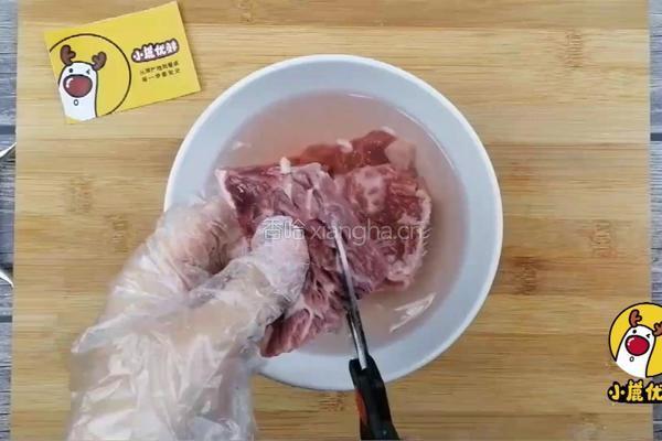 自制牛肉松，补铁补蛋白小零食，适合10个月宝贝生鲜，小鹿优鲜的做法图解2