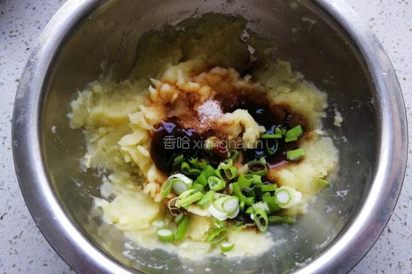 饺子皮土豆饼的做法图解11