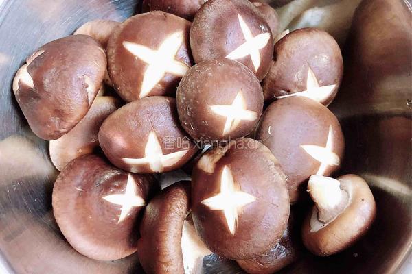 金瓜蒸香菇排骨饭的做法图解5