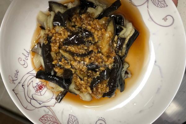 蒜味儿茄条的做法图解3