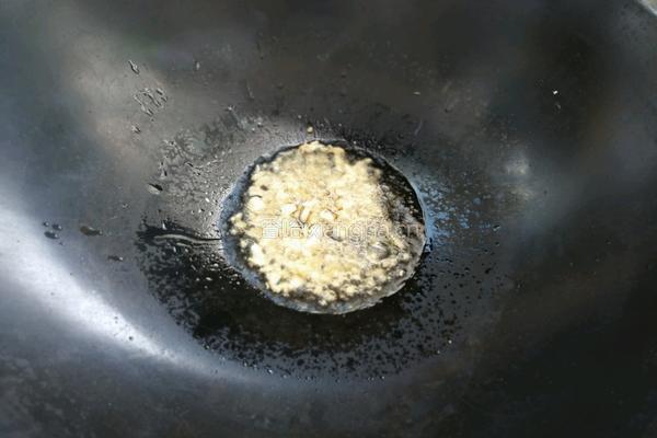 蒜蓉香菇炒茼蒿的做法图解5