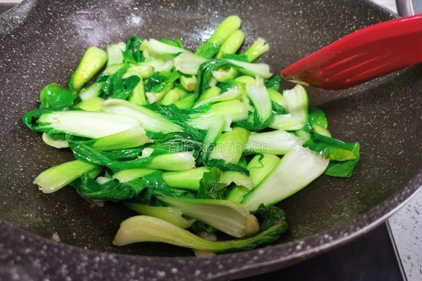 炝炒小青菜的做法图解5