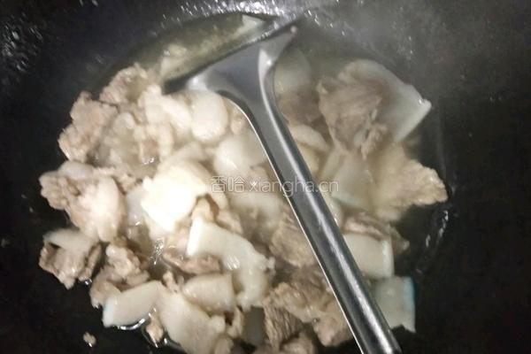 辣椒面炒肉片的做法图解3