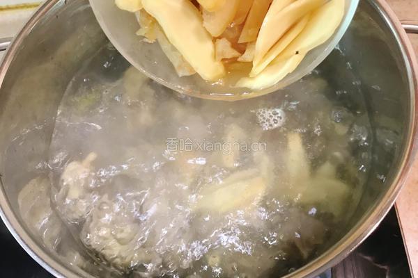 酸萝卜老鸭汤的做法图解6