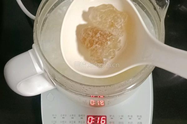 银耳酒酿汤圆的做法图解11