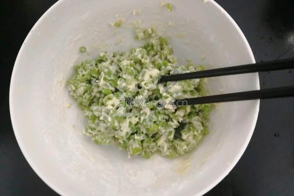 香脆豆角蛋饼的做法图解10