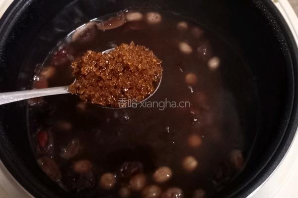 红豆花生黑米粥的做法图解8