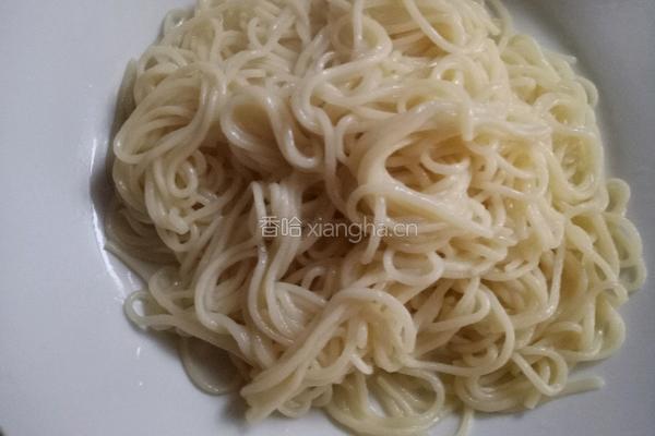 鲍鱼干贝酱拌面的做法图解6