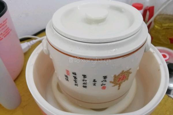 羊肚菌虫草花炖鸡汤的做法图解5