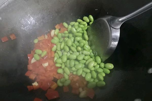 毛豆炒蛋的做法图解5