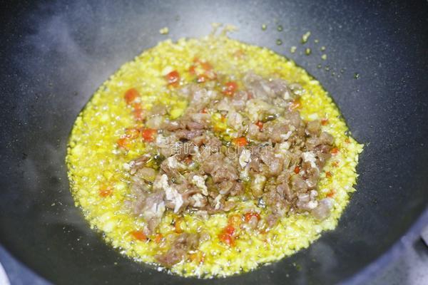 土豆肉末盖饭的做法图解7