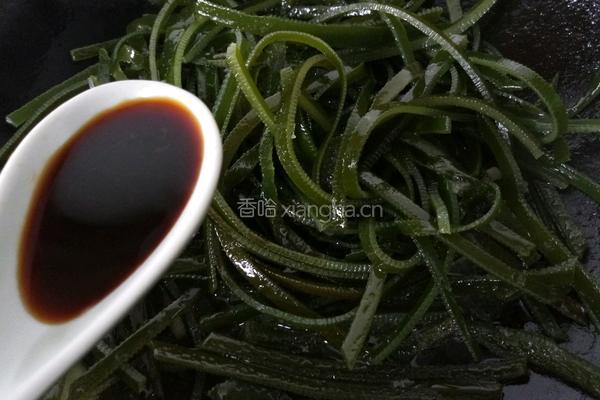 香辣海带丝的做法图解3