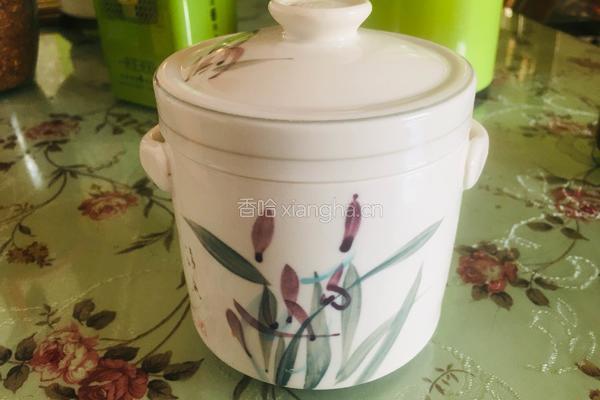玉米山药瘦肉蒸盅的做法图解1