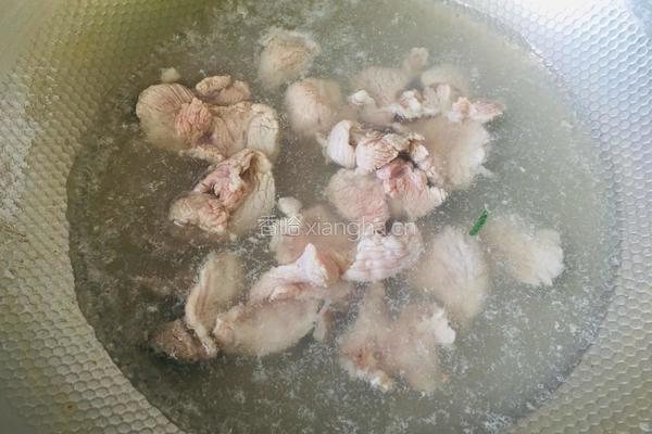 玉米山药瘦肉蒸盅的做法图解6