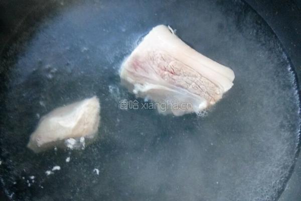 回锅肉的做法图解1