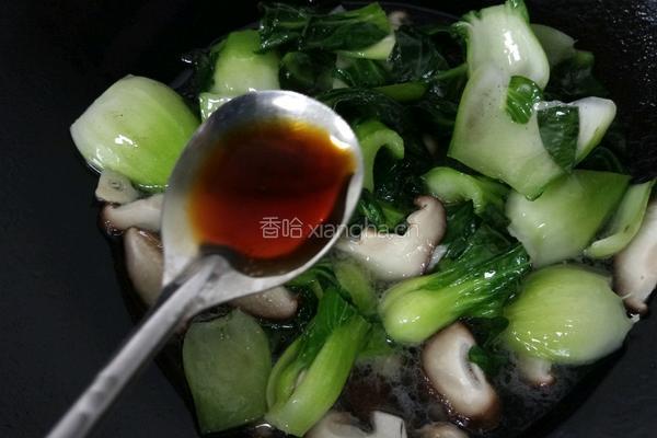 青菜炒香菇的做法图解6