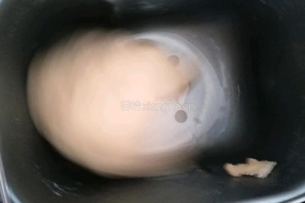 蜜豆海苔肉松面包的做法图解1