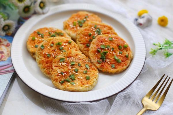 面条鸡蛋饼的做法图解11
