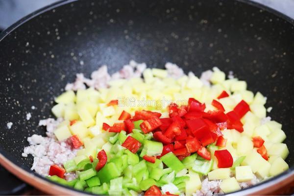 肉末土豆丁的做法图解6