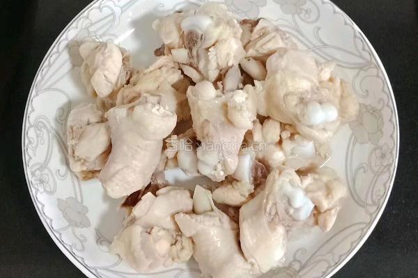 翅根烧毛豆米的做法图解12