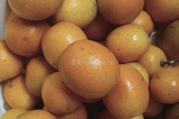 冰糖金桔蜜的做法图解1