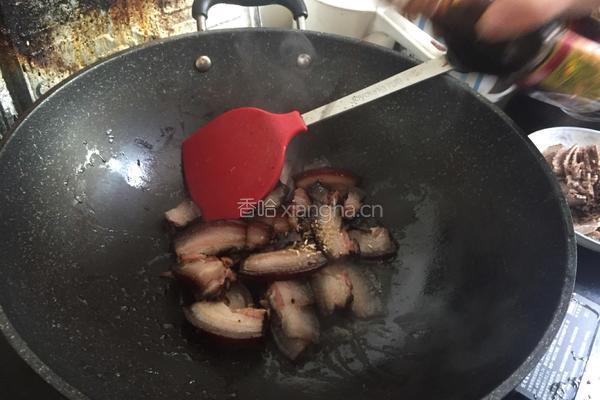 炒腊肉的做法图解3