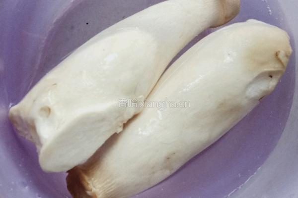 麦豆土鸡肉焖饭的做法图解2