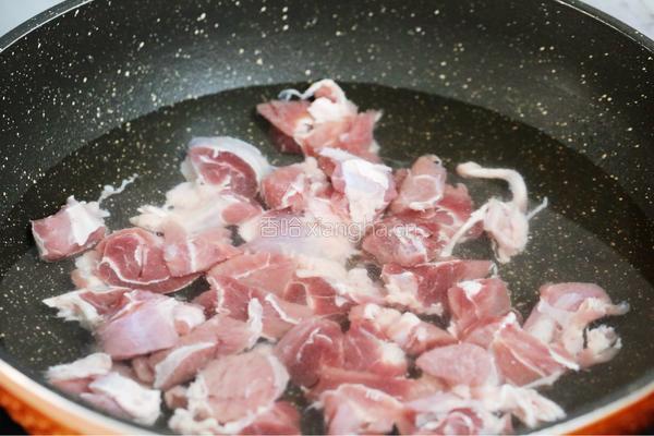 牛肉炖白萝卜的做法图解2