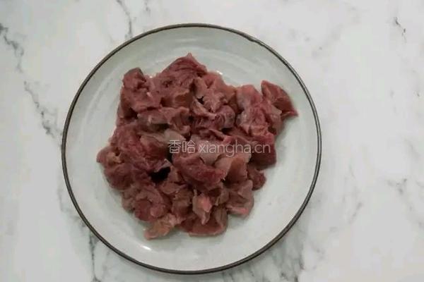 孜然牛肉的做法图解2