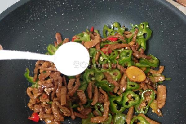 辣椒炒肉丝的做法图解8