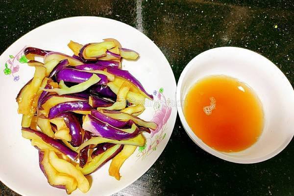 茄子豆角的做法图解7