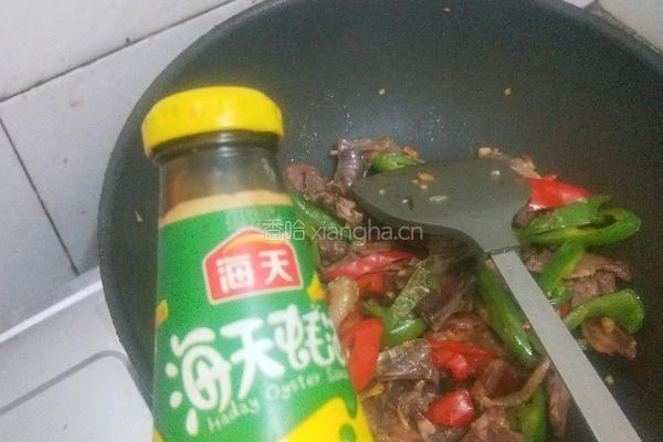 辣椒炒腊鸭腿的做法图解6