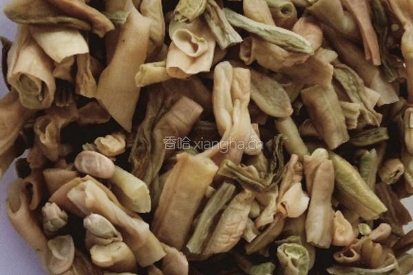 卜豆角炒肉末的做法图解3