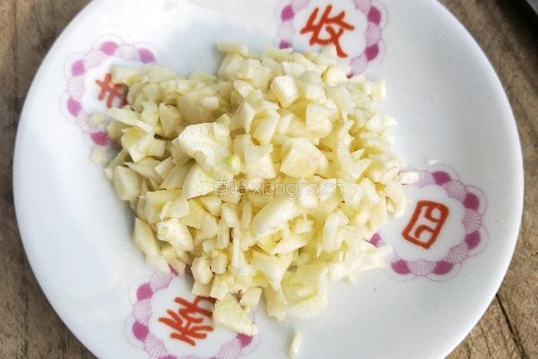 蒜蓉粉丝娃娃菜的做法图解2