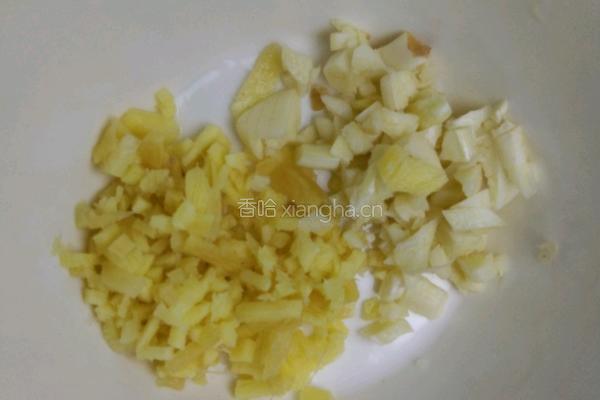 豆腐炒肉的做法图解4