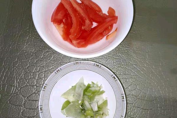 炝炒土豆丝的做法图解1
